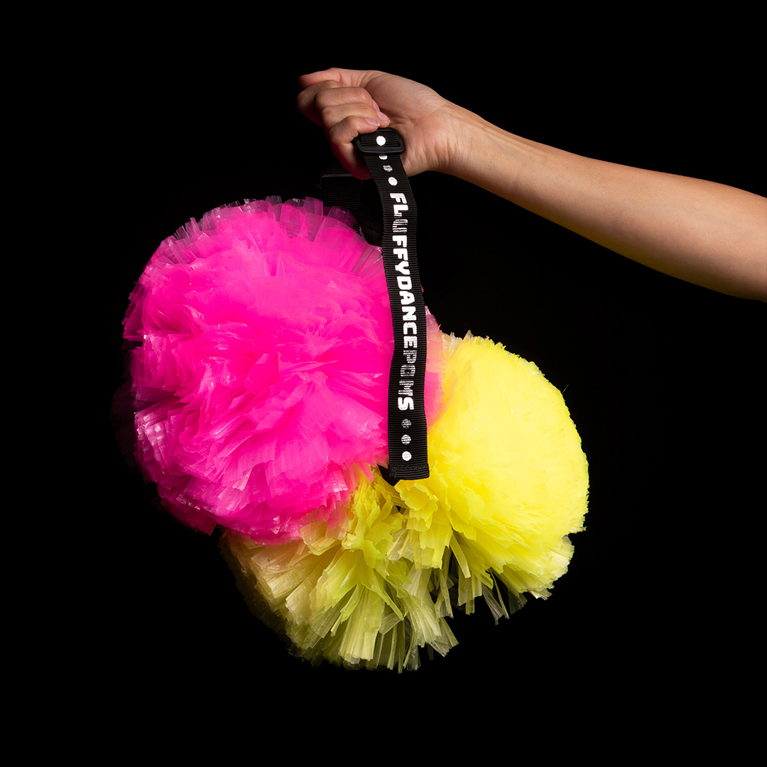 Pom Holder Black (101)